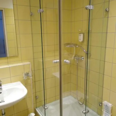 Hotel Tagungshaus 3*
