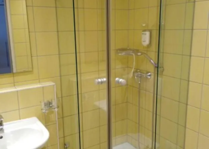 Hotel Tagungshaus 3*